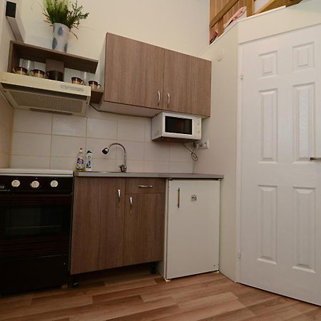 Centrum Apartman Печ Экстерьер фото