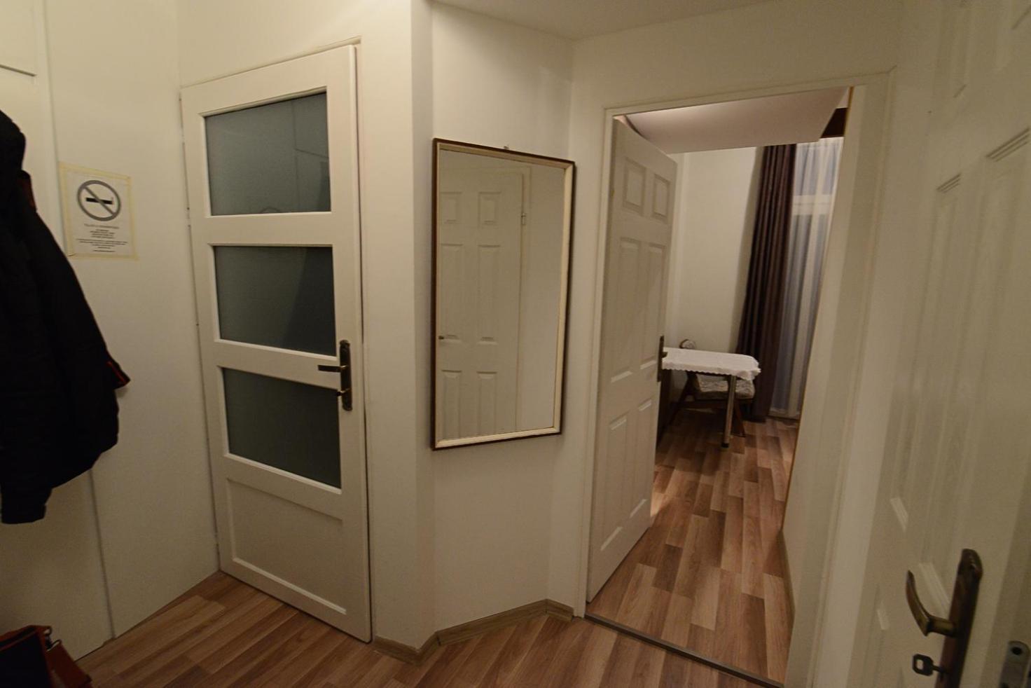 Centrum Apartman Печ Экстерьер фото