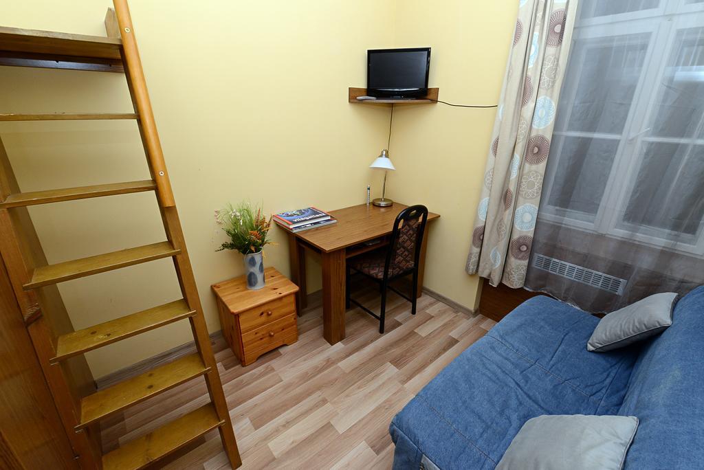 Centrum Apartman Печ Экстерьер фото